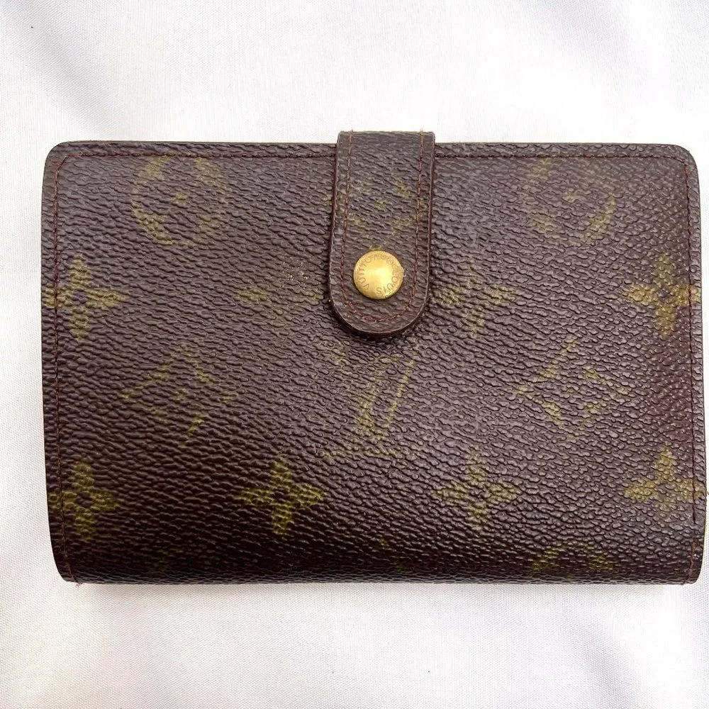 Auc Louis Vuitton French Style Port Monogram Wallet